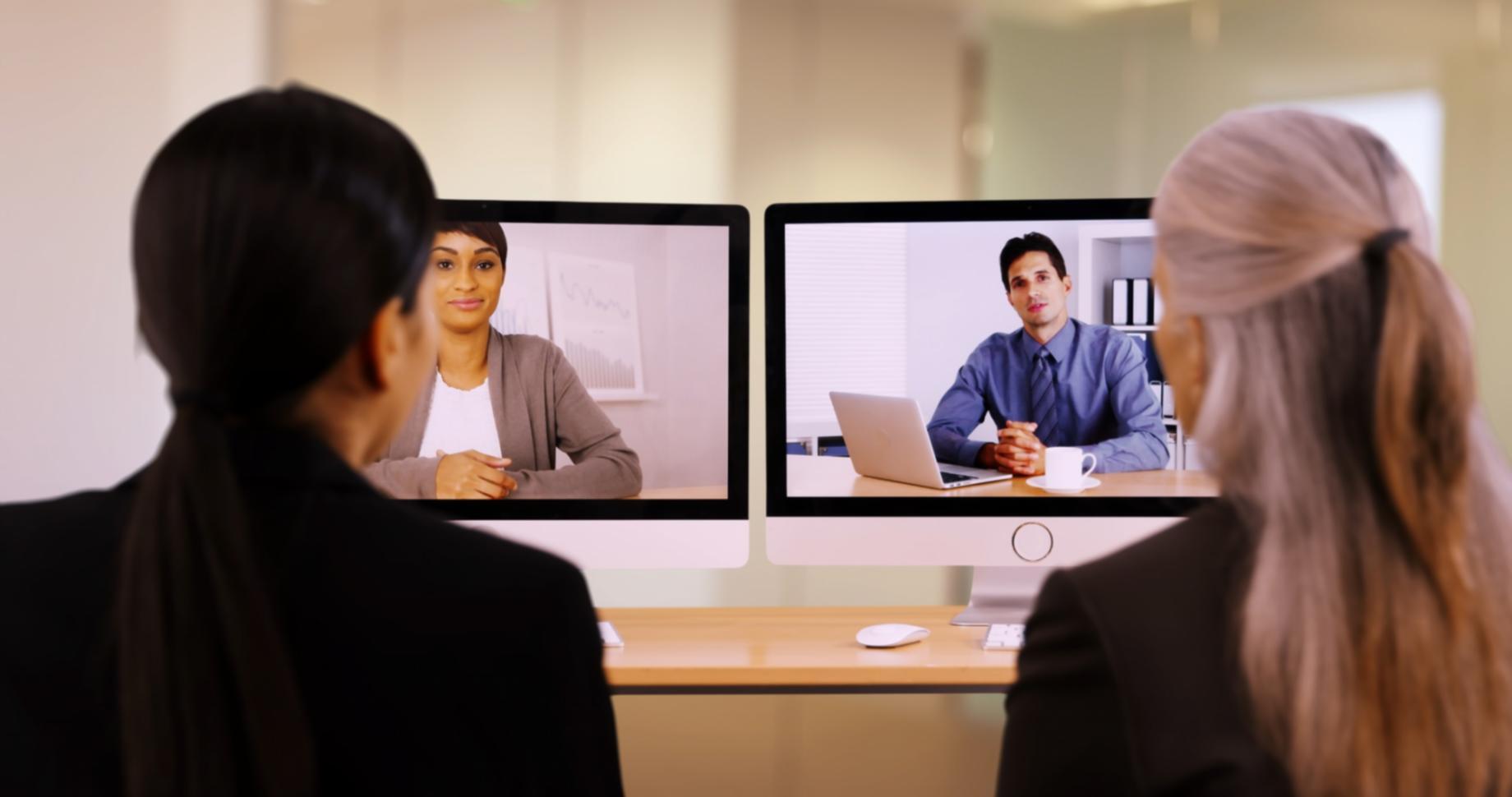 Team von Kyronisora bei der Kursarbeit